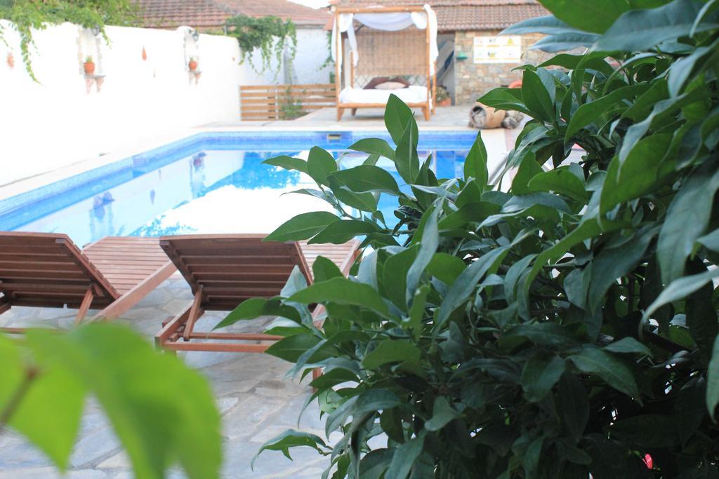 Seranides Boutique Hotel Kato Gatzea Luaran gambar