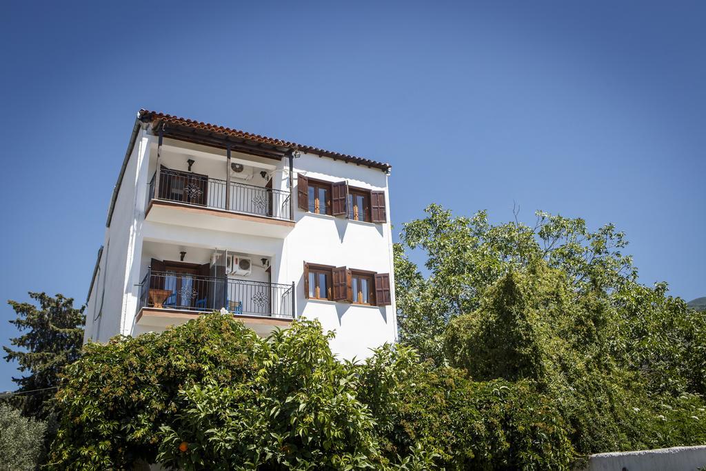 Seranides Boutique Hotel Kato Gatzea Luaran gambar